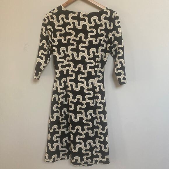 J McLaughlin Sheath Dress Black Beige Ruched Side Catalina Cloth Puzzle Piece - Picture 5 of 5